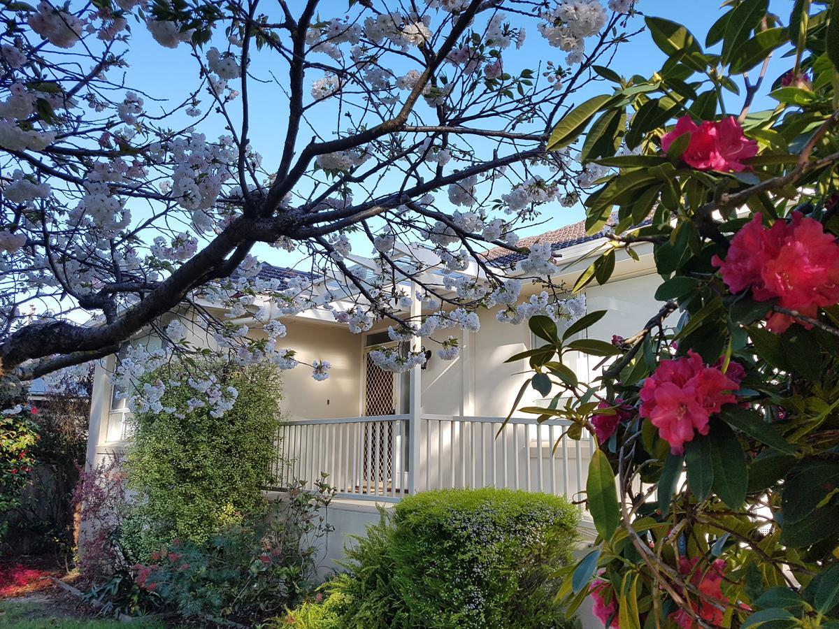 Alkira Hotel Leongatha Exterior photo